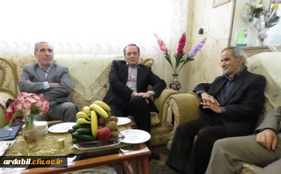 دیدار سرپرست دانشگاه فرهنگیان کشور از خانواده دانشجو معلم شهید بهنام یوسفی اردبیلی