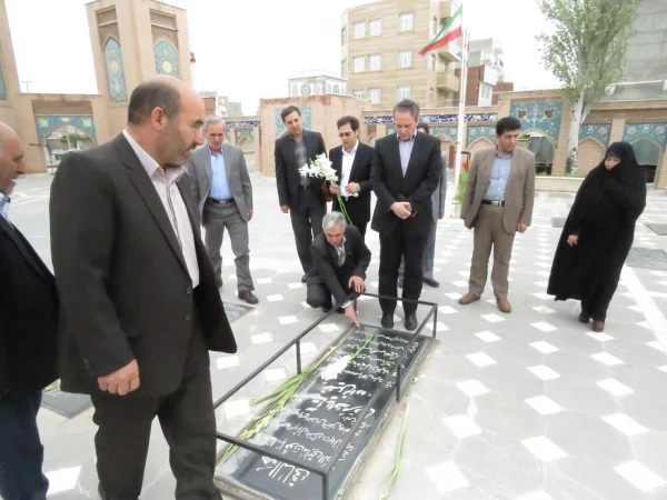 مهرمحمدی با شهدا