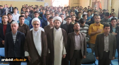 حجّه الاسلام محمّدتقی مبشّری مدیر گروه معارف اسلامیِ نهاد نمایندگی مقام معظّم رهبری در دانشگاه های کشور در جمع دانشجومعلّمان پردیس علّامه طباطبایی و واحد تابعه آزادگان نیر دانشگاه فرهنگیان استان اردبیل:
بصیرت و وفاداری (وفای به عهد) از اجزاء جدایی ناپذیر تعلیم و تربیت است.