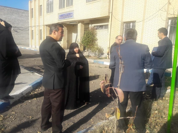 بازدیدآقای دکتر مصلحی مدیر کل محترم طرح، برنامه و بودجه دانشگاه فرهنگیان و هیات همراه از قسمت ها ی ساختمانی، فضای فیزیکی و سالن ورزشی پردیس ها              ی علامه طباطبایی و بنت الهدی صدر اردبیل 9