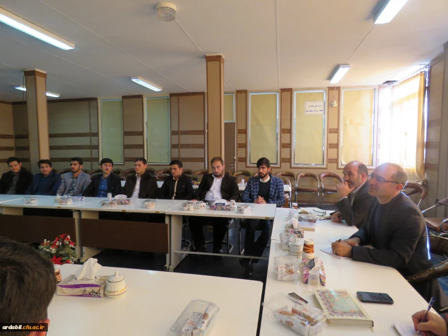 دیدار سرپرست مدیریت امور پردیس ها ی دانشگاه فرهنگیان اردبیل با دانشجویان منتخب پردیس علامه طباطبایی 4