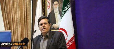 سرپرست دانشگاه فرهنگیان عنوان کرد:

به معلم بودنم افتخار می کنم و هرچه دارم از معلمی است