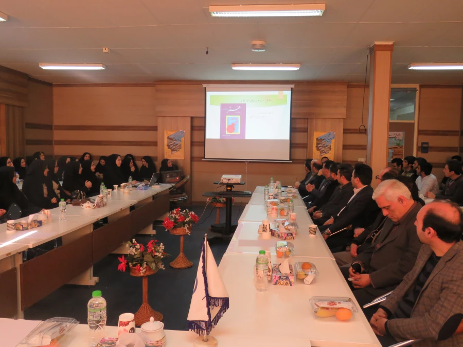 برگزاری مراسم بزرگداشت هفته پژوهش و تجلیل از پژوهشگران برتر دانشگاه فرهنگیان استان 6