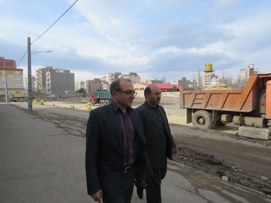 آغاز عملیات به سازی و ساماندهی فضای جنب دانشگاه فرهنگیان  4