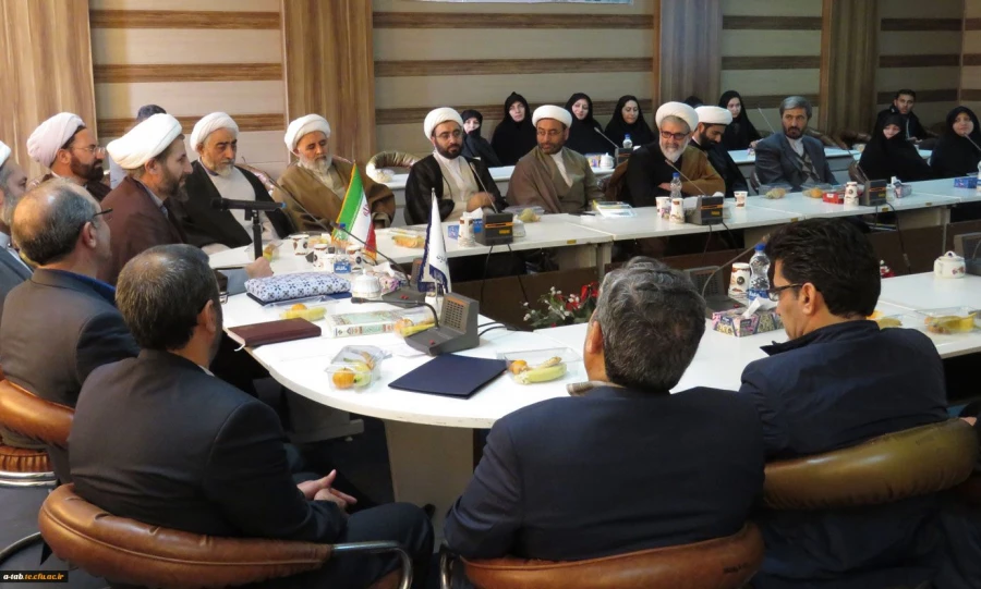 دکتر عبدی در مراسم تکریم و معرفی مسئول نهاد نمایندگی مقام معظم رهبری در دانشگاه فرهنگیان اردبیل:

نهاد رهبری، بازوی پرتوان دانشگاه در زمینه تعلیم و تربیت آینده سازان کشور است. 2