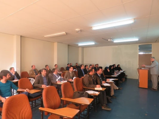 دوره آموزشی معلمان راهنما