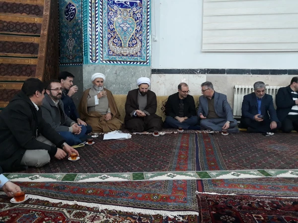 دکتر عبدی در جلسه حلقه صالحین کانون بسیج اساتید دانشگاه فرهنگیان :
اهتمام ویژه به امر تعلیم و تربیت مسئولیت جهاد ی ما در حال حاضر است. 3