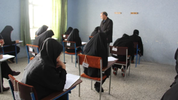 بازدید سرپرست محترم مدیریت امور پردیس های  استانی دانشگاه فرهنگیان اردبیل از روند برگزاری امتحانات ترم در پردیس بنت الهدی صدر 4