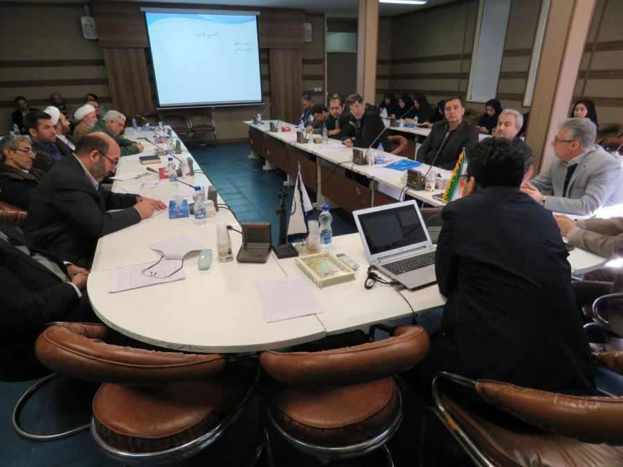 برگزاری دورۀ آموزشی "ارتقاء سلامت اداری، مبارزه با فساد و صیانت از حقوق مردم" 2