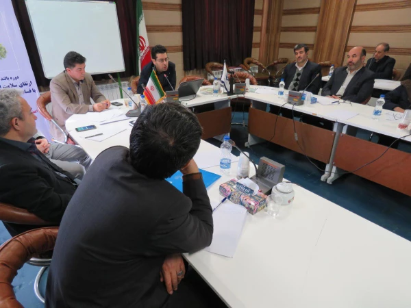 برگزاری دورۀ آموزشی "ارتقاء سلامت اداری، مبارزه با فساد و صیانت از حقوق مردم" 2