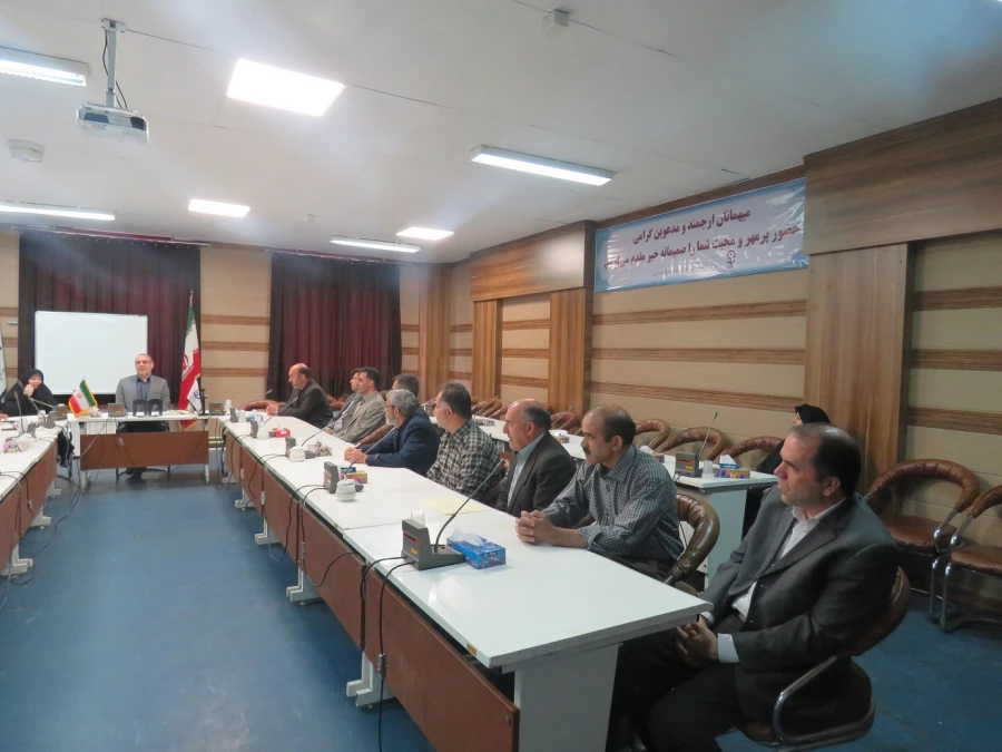 دیدار نوروزی مدیریت امور پردیس های دانشگاه فرهنگیان با کارکنان دانشگاه  3