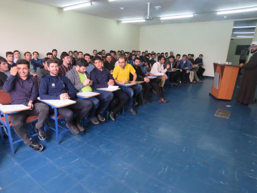 برگزاری دوره آموزشی معارف قرآن، نماز و مهدویت در دانشگاه فرهنگیان اردبیل 3