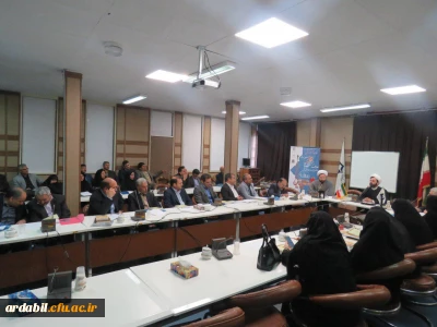 نشست صمیمی اساتید و کارکنان دانشگاه فرهنگیان  با موضوع معارف قرآن، نماز و مهدویت در دانشگاه فرهنگیان اردبیل