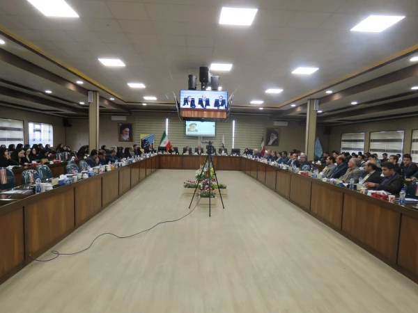 با حضور محققان 8 استان کشور؛

برگزاری همایش دانش موضوعی-تربیتی(دانش آموزش محتوا)  علوم ابتدایی در دانشگاه فرهنگیان  اردبیل 2