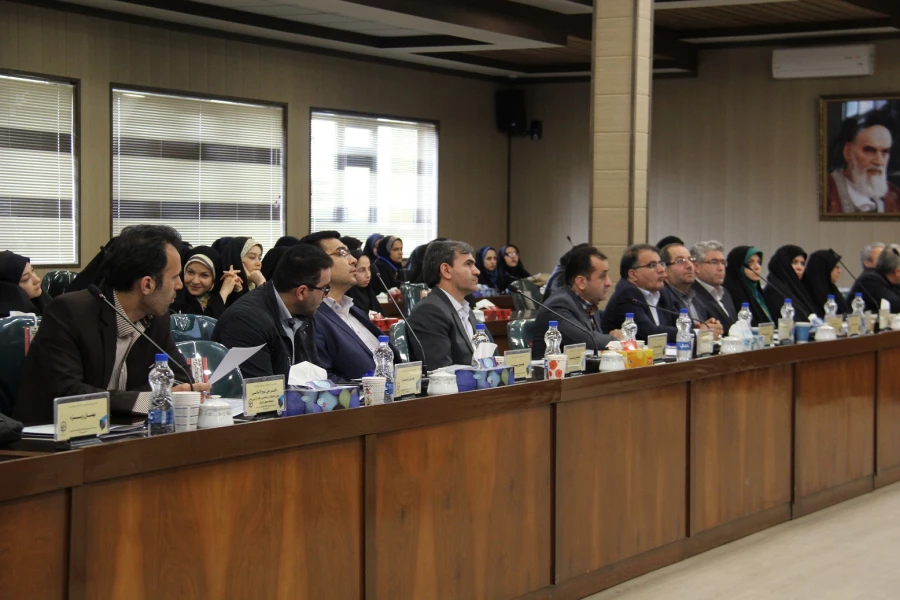 با حضور محققان 8 استان کشور؛

برگزاری همایش دانش موضوعی-تربیتی(دانش آموزش محتوا)  علوم ابتدایی در دانشگاه فرهنگیان  اردبیل 2