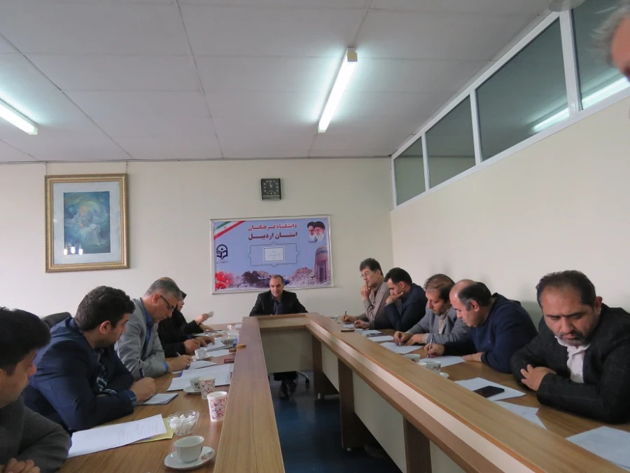 جلسه هماهنگی آیین تجلیل از نو معلمان و دانشجو معلمان برتر دانشگاه فرهنگیان استان اردبیل تشکیل شد.

 2