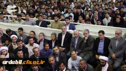 رهبر انقلاب در دیدار صبح امروز با دانشجو معلمان  کشور:
 رئیس جمهور آمریکا حرف های سخیف و سبکی زد/ از طرف ملت ایران می گویم آقای ترامپ شما غلط می کنید/ دیدید که هسته ای بهانه بود. 3