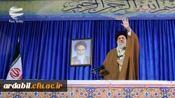 رهبر انقلاب در دیدار صبح امروز با  استادان، دانشجو معلمان  و مدیران دانشگاه فرهنگیان کشور:
 رئیس جمهور آمریکا حرف های سخیف و سبکی زد/ از طرف ملت ایران می گویم آقای ترامپ شما غلط می کنید/ دیدید که هسته ای بهانه بود. 2