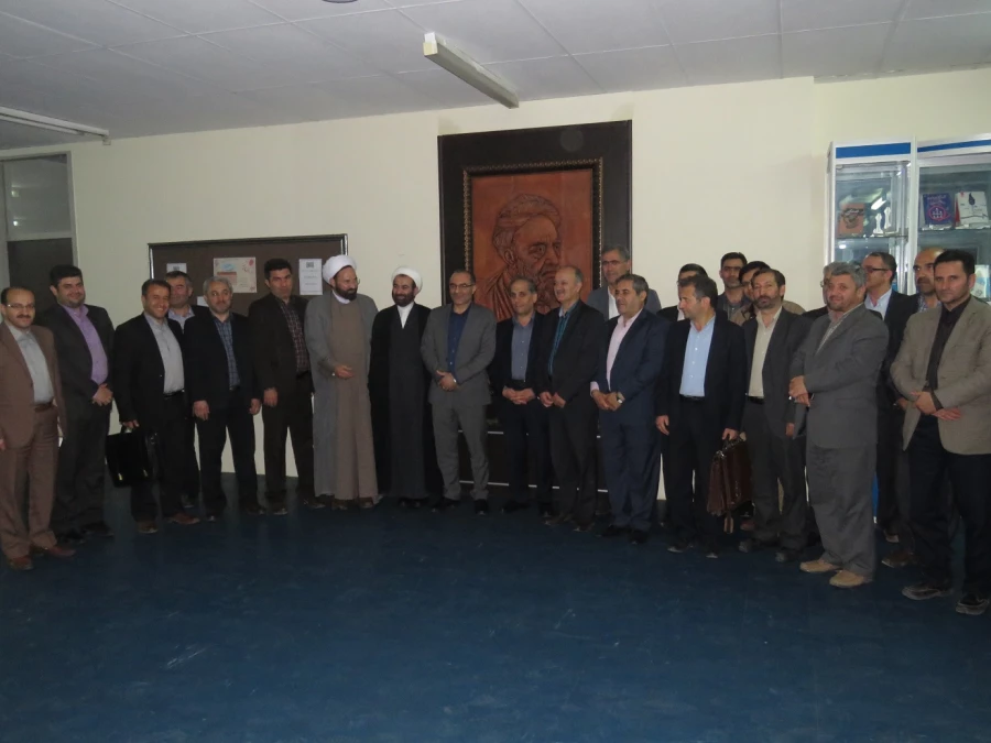 نشست صمیمی اعضای هیات علمی و مدرسان دانشگاه فرهنگیان استان اردبیل به مناسبت  هفتۀ آموزش 5