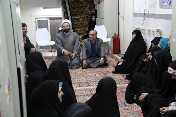 به مناسبت هفته خوابگاه­ها:

نشست مدیریت امور پردیس های دانشگاه فرهنگیان  استان اردبیل و نماینده نهاد رهبری در دانشگاه فرهنگیان با دانشجومعلمان در سرای دانشجویی 2