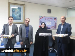 دکتر عبدی، مدیر امور پردیس های دانشگاه فرهنگیان اردبیل به مناسبت روز روابط عمومی  و ارتباطات: 

                               روابط عمومی ویترین هر نهاد و قلب تپندۀ هر سازمان است. 3