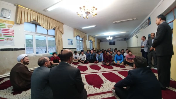 دکتر عبدی مدیریت امور پردیس های دانشگاه فرهنگیان اردبیل در بازدید از سرا های مرکز آموزشی نیر:

«زندگی در سراهای دانشجویی خاطرات شیرین و بهترین دوران زندگی هر دانشجو می باشد.» 2