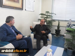 تاکید بر توسعه ی مرکز  آموزش عالی آزادگان  نیر  در دیدار دکتر عبدی با فرماندار  نیر 2