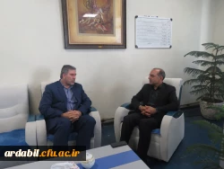 تاکید بر توسعه ی مرکز  آموزش عالی آزادگان  نیر  در دیدار دکتر عبدی با فرماندار  نیر 3