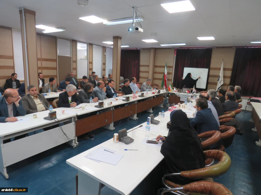 برگزاری دورۀ آموزشی "روش تحقیق کیفی با تأکید بر تحلیل محتوا" 2