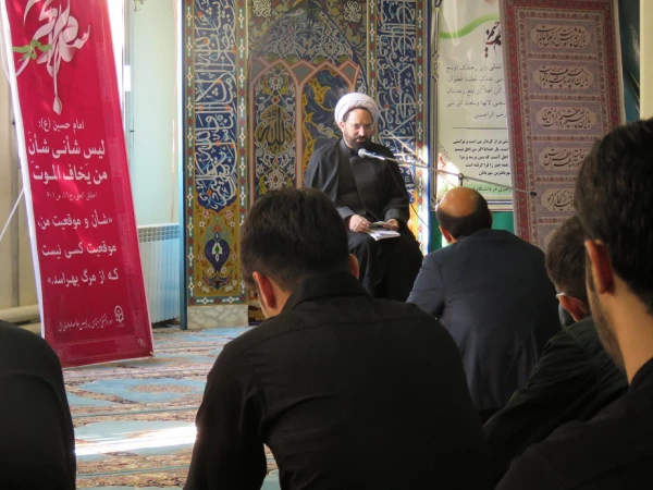 مراسم زیارت عاشورا با حضور اساتید، کارکنان و  دانشجویان دانشگاه فرهنگیان اردبیل 2