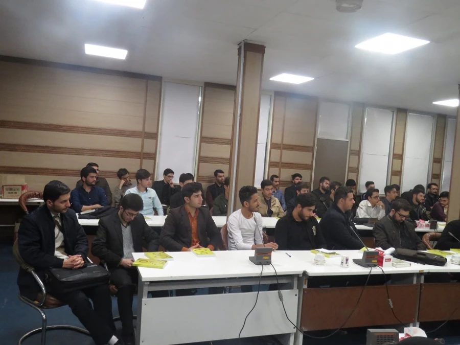 نشست صمیمی سرپرست مدیریت امور پردیس های دانشگاه فرهنگیان اردبیل با دبیران کانون های فرهنگی، انجمن های علمی،  ورزشی و فعالان فرهنگی دانشگاه  7