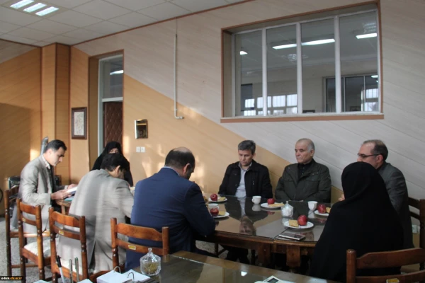 در دیدار رئیس دانشگاه فرهنگیان استان اردبیل با رئیس مجمع خیرین مدرسه ساز اردبیل عنوان شد:

بستر برای انجام بهترین و مؤثرترین کار خیر در دانشگاه فرهنگیان فراهم است 2