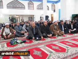 با حضور استاد دکتر سید حسن عاملی نماینده ولی فقیه در استان و امام جمعه اردبیل جلسه سلسله  مباحث اخلاقی تربیتی در دانشگاه علوم پزشکی اردبیل برگزار شد. 2