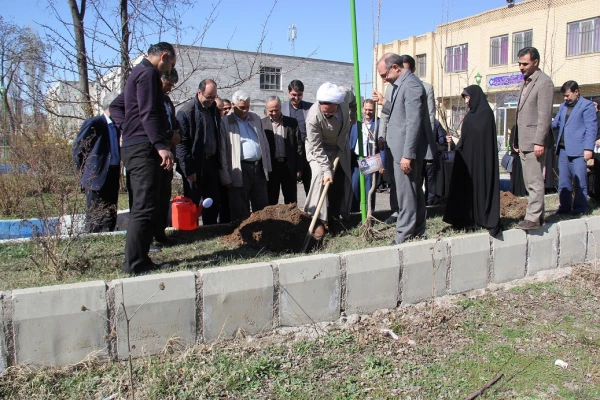 به مناسبت روز بزرگداشت شهدا در دانشگاه فرهنگیان اردبیل صورت گرفت:

گرامی داشت روز شهدا و تجلیل از همکاران شاهد و ایثاگر 3