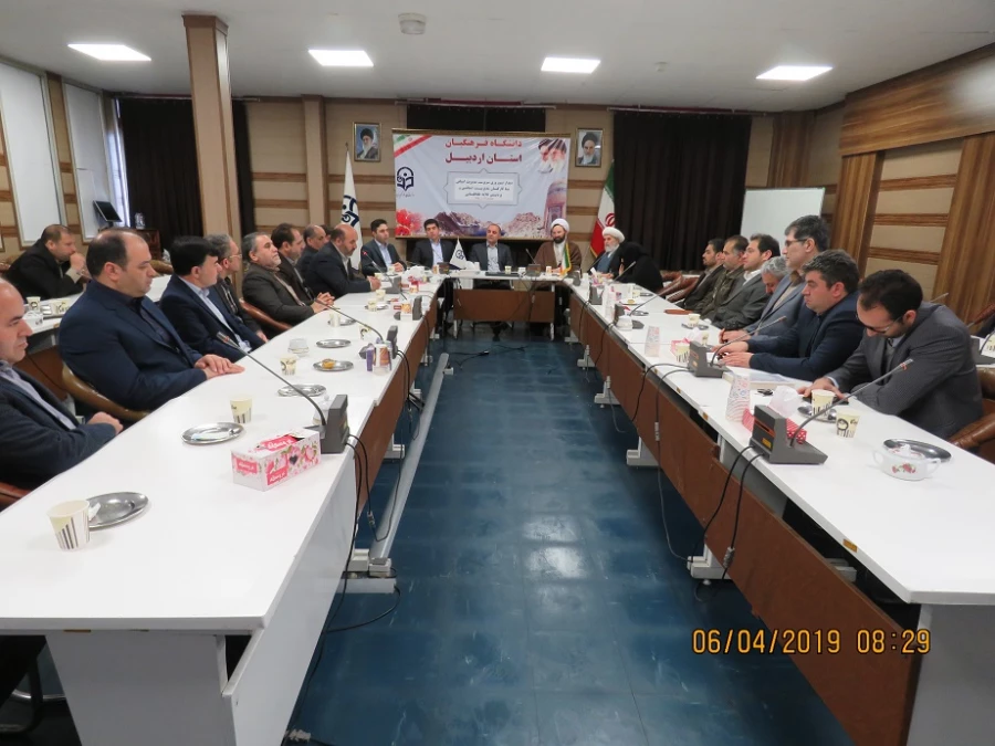 در اولین روز کاری سال جدید انجام شد:
دیدار سرپرست د انشگاه فرهنگیان اردبیل با کارکنان و اساتید پردیس علامه طباطبایی 3