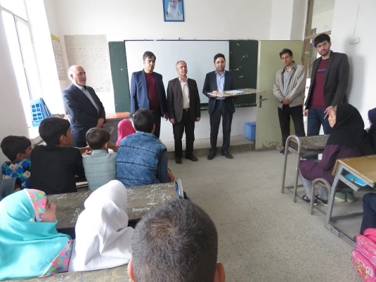 بازدید مسئولان دانشگاه فرهنگیان اردبیل از دبیرستان 12 فروردین شهرستان نیر 3