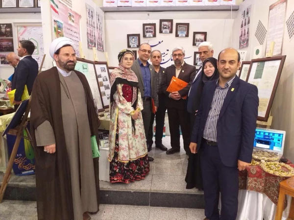 بازدید اعضای هیات رئیسه از غرفه دانشگاه فرهنگیان استان اردبیل در نمایشگاه آثار و موزه اسناد و مفاخر تربیت معلم ایران 7
