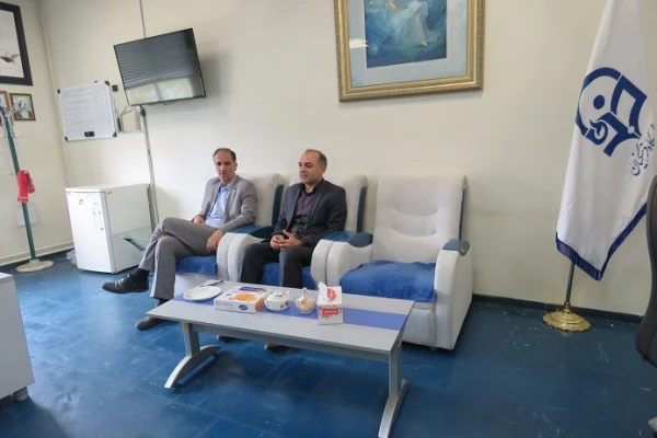 در جهت اجرایی ساختن تفاهم نامه منعقد شده مابین شهرداری و دانشگاه فرهنگیان اردبیل صورت گرفت:

جلسه مشترک سرپرست دانشگاه فرهنگیان اردبیل با شهردار 2