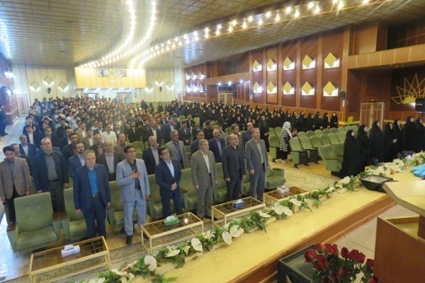 به مناسبت گرامیداشت دهه سرآمدی آموزش برگزار شد:

آیین تجلیل از اساتید، نومعلمان و دانشجومعلمان دانشگاه فرهنگیان استان اردبیل 2