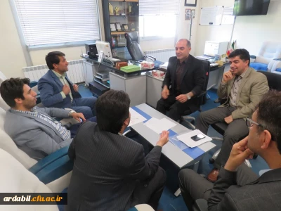 در راستای تسریع در اجرایی ساختن تفاهم نامه منعقده مابین دانشگاه فرهنگیان و شهرداری اردبیل انجام شد:

جلسه مشترک با معاونین و مسؤلین شهرداری اردبیل