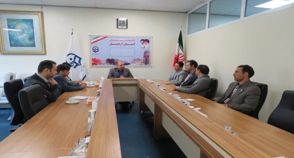 با حضور سرپرست مدیریت امور استانی دانشگاه فرهنگیان استان اردبیل انجام شد:

جلسه مشترک با معاون سرپرستی بانک تجارت استان  3