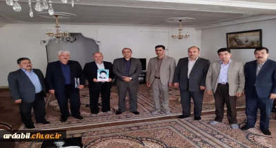 درپنجمین روز از هفته دولت در دانشگاه فرهنگیان استان اردبیل صورت پذیرفت:

دیدار با خانواده معظم شهید یوسفعلی اخوی