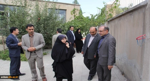 بازدید سرپرست مدیریت امور پردیس های استان از پردیس بنت الهدی صدر 5