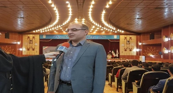 معلم رکن اصلی نظام تعلیم و تربیت در سند تحول بنیادین آموزش و پرورش است 10