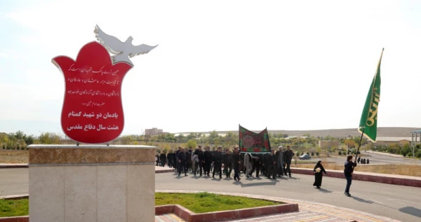  پیاده روی اربعین حسینی از مزار تا مزار توسط دانشگاهیان اردبیل
 2