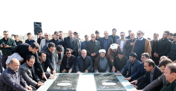  پیاده روی اربعین حسینی از مزار تا مزار توسط دانشگاهیان اردبیل
 2