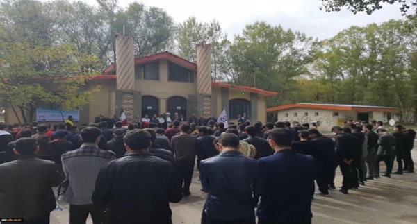 پیاده روی اساتید، کارکنان و دانشجومعلمان به همراه مسؤلین ادارات شهرستان نیر 6