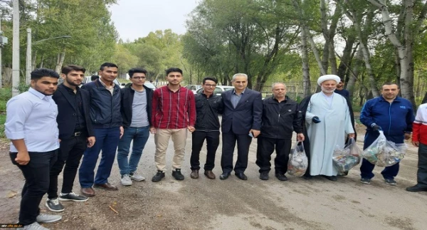 پیاده روی اساتید، کارکنان و دانشجومعلمان به همراه مسؤلین ادارات شهرستان نیر 8