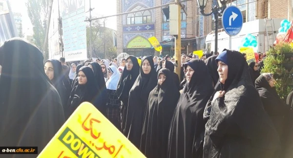 حضور دانشجومعلمان، کارکنان و اساتید پردیس بنت الهدی صدر اردبیل در راهپیمایی یوم الله 13 آبان 98 3