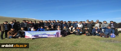 با حضور کارکنان و دانشجومعلمان پردیس علامه طباطبایی برگزار شد:

اردوی یک روزه کوه پیمایی، طبیعت گردی و پاک سازی طبیعت
